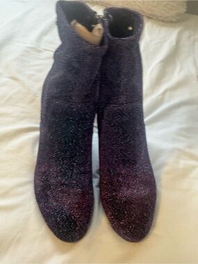 Circus by Sam Edelman Glitter Plum Heel with Teal Sparkle